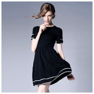 Elabo Stripe-trim Short-Sleeve A Line Dress