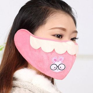 Good Living Patterned Mask With Ear Muff