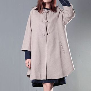 Supernova 3/4-Sleeve Chinese Knot Button Coat