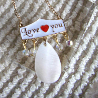 MyLittleThing Love You Shell Pieces Necklace