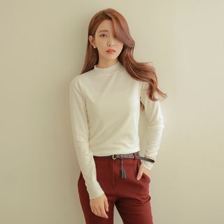 WITH IPUN Mock-Neck Knit Top