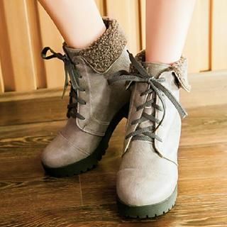 Gizmal Boots Lace-Up Short Boots