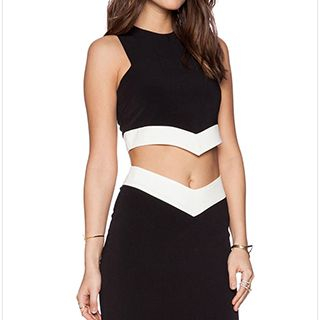 Sexy Romantie Set : Contrast Sleeveless Cropped Top + Skirt