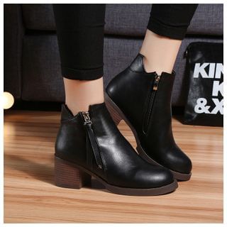 Yoflap Block Heel Zip Ankle Boots