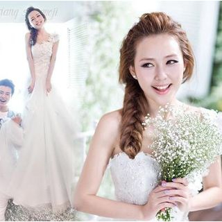 Beautiful Wedding One-Shoulder Flower Appliqu  Wedding Gown