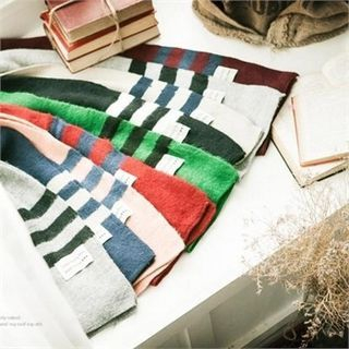 TOMONARI Stripe Long Knit Scarf