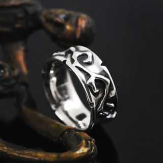 Sterlingworth Couple Thorn Vine Embossed Sterling Silver Ring(for Men)