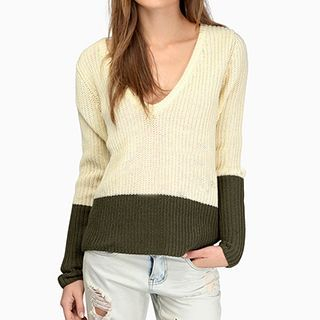 Obel Color Block V-Neck Knit Pullover