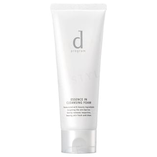 Shiseido - D Program Essence In Cleansing Foam 120g