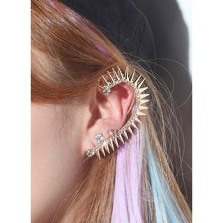 kitsch island Spiky Metallic Ear Cuff