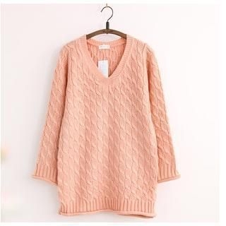 11.STREET Cable Knit V-Neck Sweater