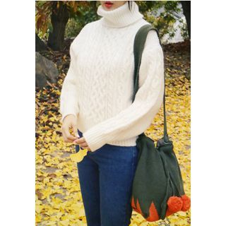 BBORAM Turtle-Neck Alpaca Wool Blend Sweater