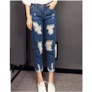 Oaksa Distressed Cropped Jeans