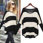 Striped Knit Pullover от YesStyle.com INT Striped Knit Pullover от YesStyle.com INT