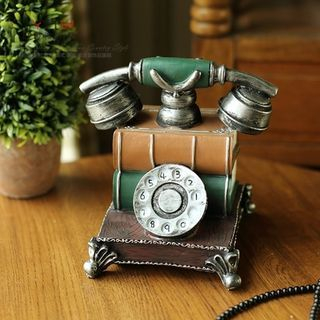 Cottage Dream Retro Phone Ornament