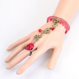LENNI Flower-Accent Beaded Bracelet with Ring