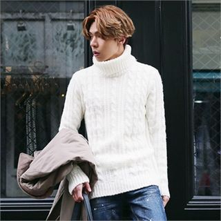 Superstar.i Turtle-Neck Cable-Knit Top