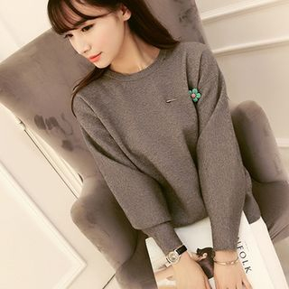 Bubbleknot Balloon-Sleeve Sweater with Brooch