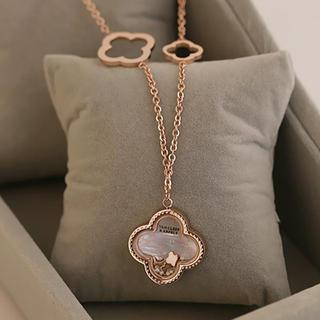Love Generation Clover Necklace