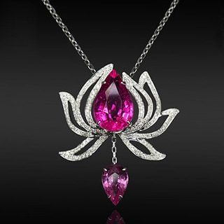 T400 Jewelers 18K Platinum Diamond Lotus Necklace