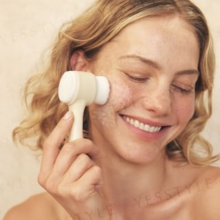 Laline - Cleansing Massage Brush 1 pc