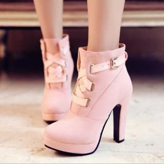 Shoes Galore Belted Platform Heeled Short Boots