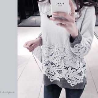 DAILY LOOK Lace-Hem Wool Blend Knit Top