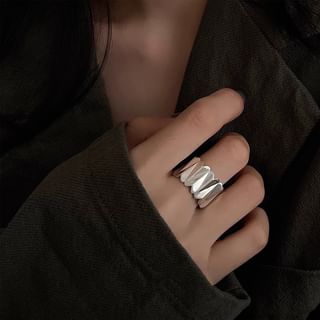 Textured Alloy Ring J6094 - Silver - One Size