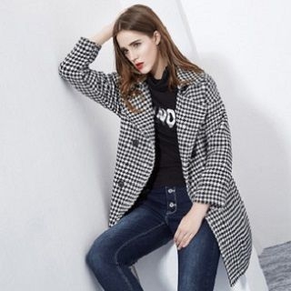 ISOL Notched-Lapel Double-Breasted Houndstooth Coat