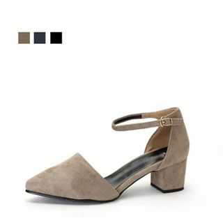 MODELSIS Pointy-Toe Ankle-Strap Pumps