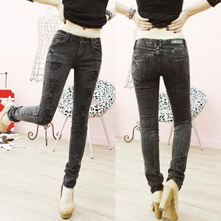 Distressed Skinny Jeans