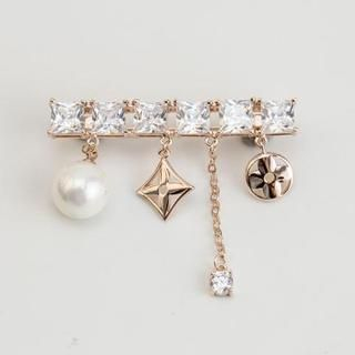 Love Generation Rhinestone Faux-Pearl Clover Brooch Rose Gold - One Size