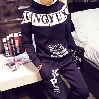 Bay Go Mall Set : Lettering Hoodies + Pants