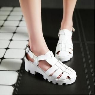 Tomma Platform T-Bar Sandals