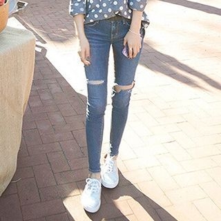 Ashlee Distressed Skinny Jeans
