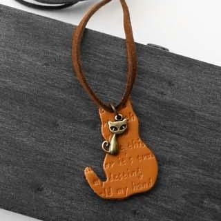 Cat-Detail Necklace