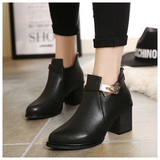 Anran Chunky Heel Buckled Ankle Boots