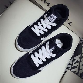 Zandy Shoes Lace-Up Sneakers