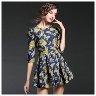 Elabo Elbow-Sleeve Print Pleated Dress