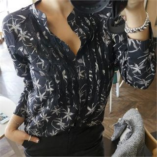 LIPHOP Patterned Pintuck-Front Blouse