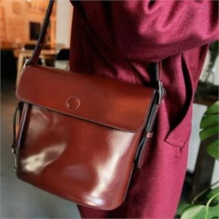 QNIGIRLS Faux-Leather Flap Shoulder Bag