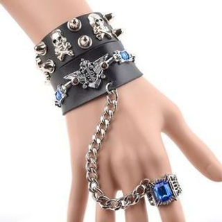 Trend Cool Detachable Studded Skull Bracelet Ring