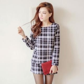 Tokyo Fashion Set: Long-Sleeve Check Top + Shorts