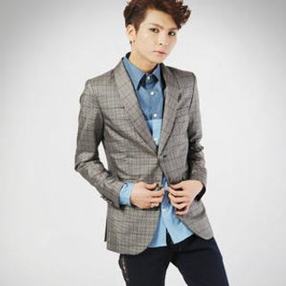 2 Button Plaid Blazer
