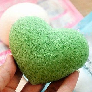 Magic Beauty Facial Wash Sponge (Green)  1 pc