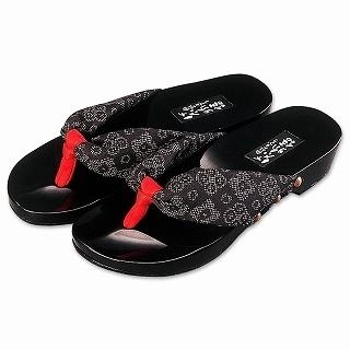 Black Wood Sandals
