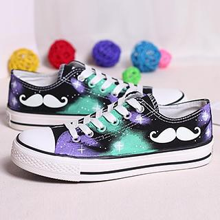 HVBAO Painted Moustache Canvas Sneakers