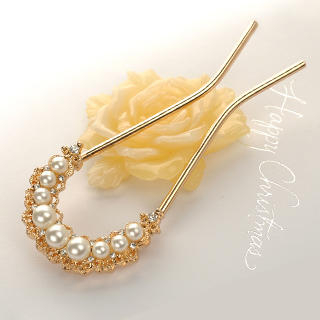 Fit-to-Kill Pearl Hairpin  Gold - One Size