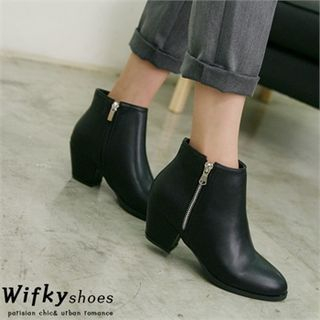 Wifky Block-Heel Zipped Ankle Boots