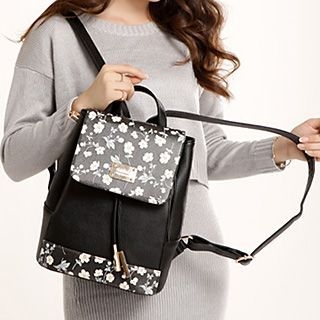 Axixi Faux-Leather Printed Backpack